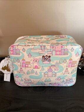 NWT Disney Stoney Clover Lane ‘It’s a Small World’ Large Travel Pouch-11”x9”x4”